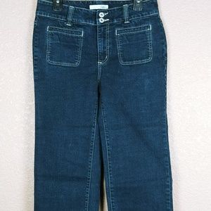 Chicos Platinum Womens Capris Size .5